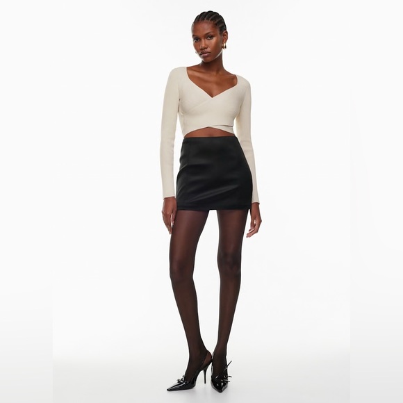 New Aritzia Ten by Babaton Cropped knit criss-cross longsleeve - Picture 2 of 13